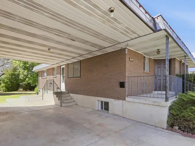 6082 S Main St, Murray, Utah 84107