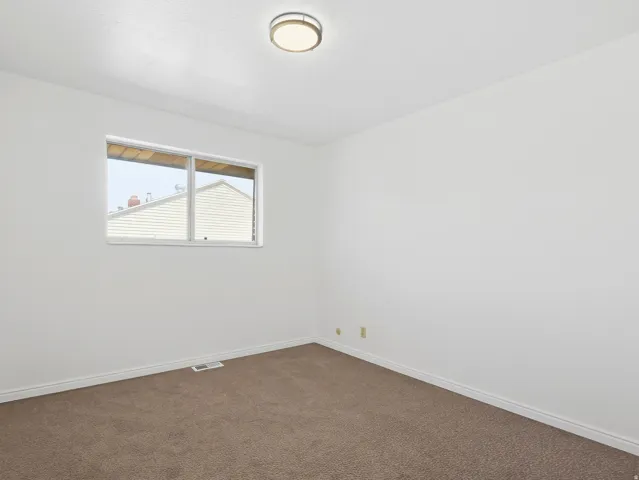 6082 S Main St, Murray, Utah 84107