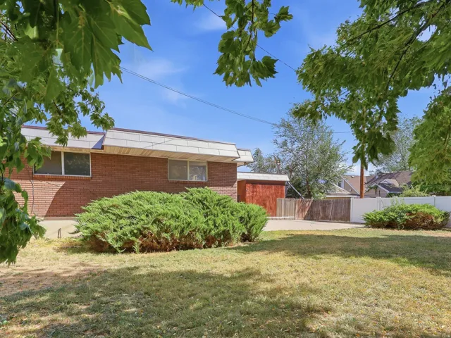 6082 S Main St, Murray, Utah 84107