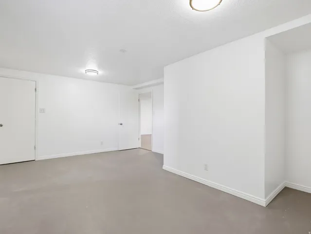 6082 S Main St, Murray, Utah 84107