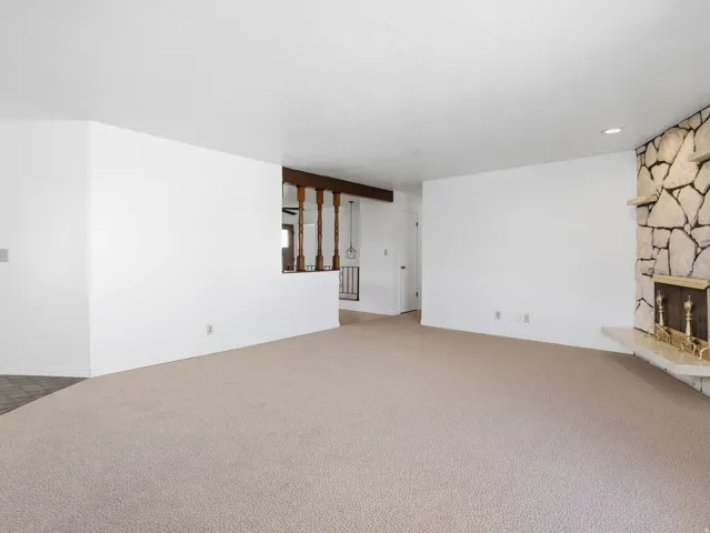 6082 S Main St, Murray, Utah 84107