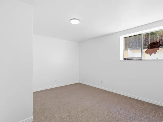 6082 S Main St, Murray, Utah 84107