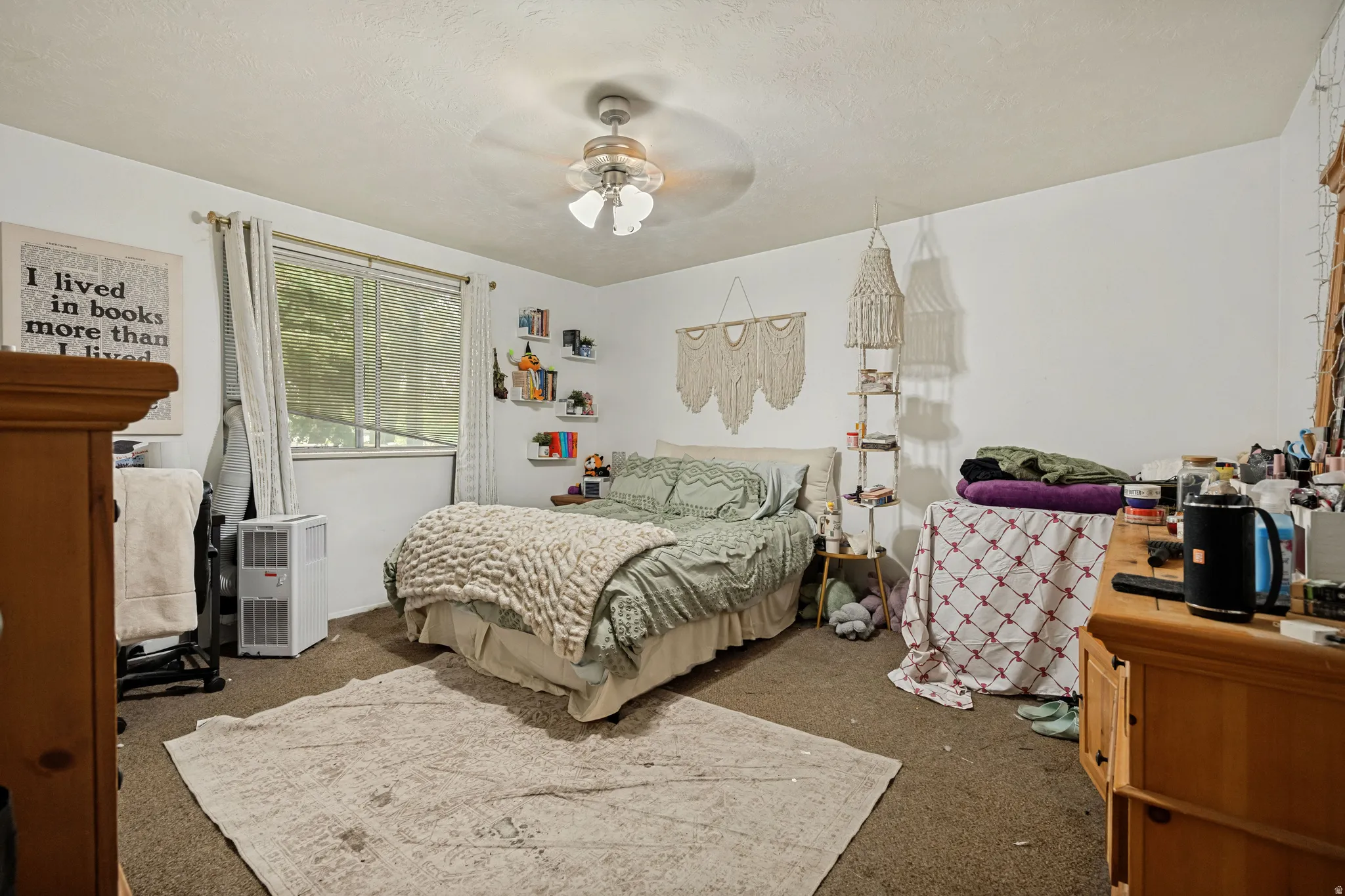 6709 - Main level bedroom 1