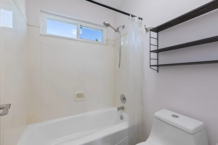 Upstairs Hall Bathroom