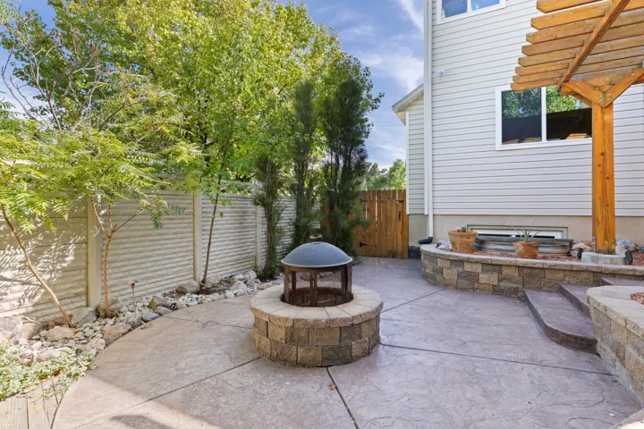 Built-in Firepit. Castle Rock Retaining Walls