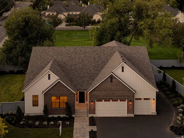 1987 E Walker Meadows Cir, Holladay, Utah 84117