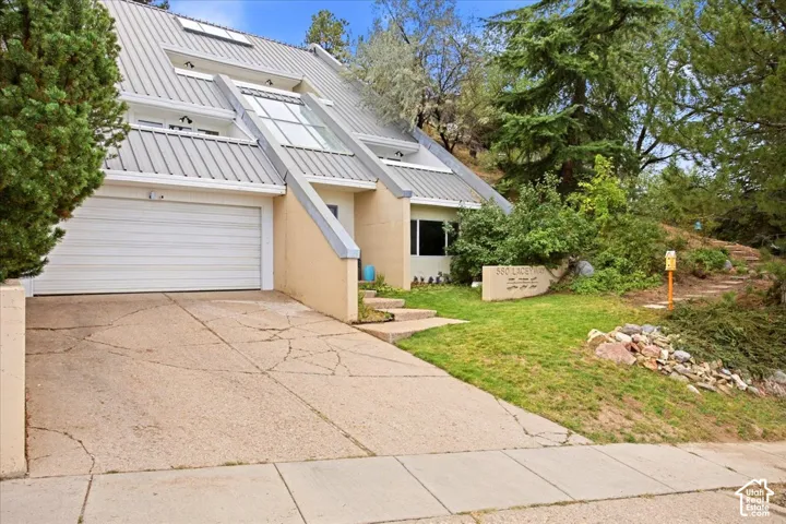 580 E Lacey Way, North Salt Lake, Utah 84054
