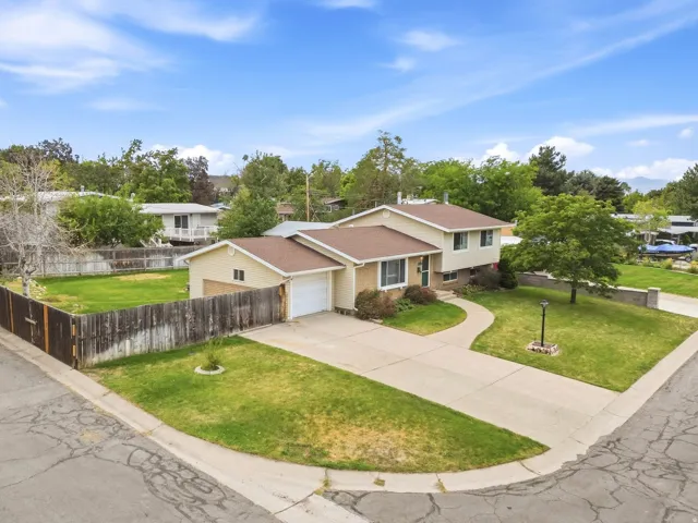 3070 E 7145 S, Cottonwood Heights, Utah 84121