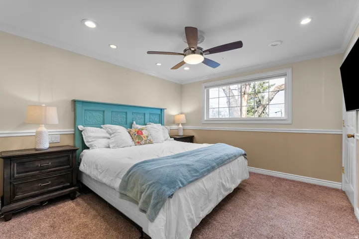 6482 S 2520 E, Cottonwood Heights, Utah 84121