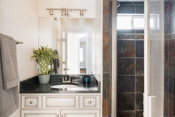 1206 E Charlton Ave, Salt Lake City, Utah 84106