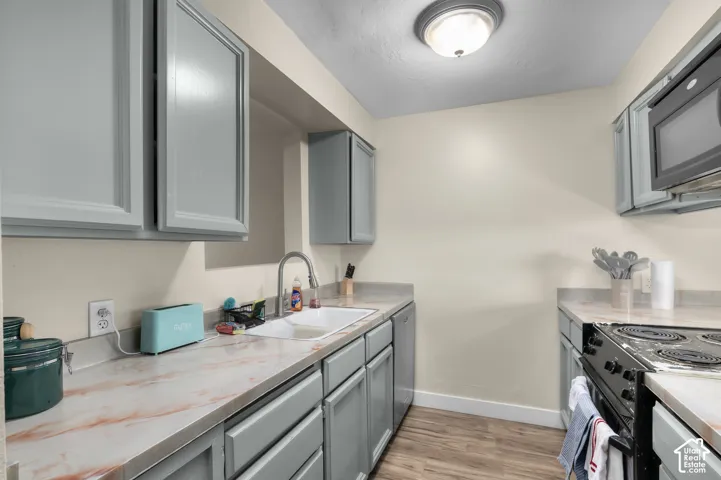 870 S 1625 E #c, Clearfield, Utah 84015