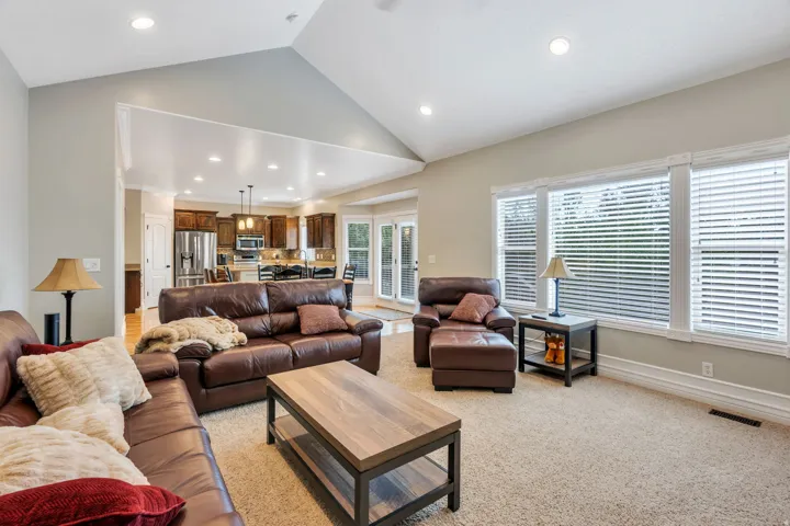 1092 N Coyote Run, Saratoga Springs, Utah 84045