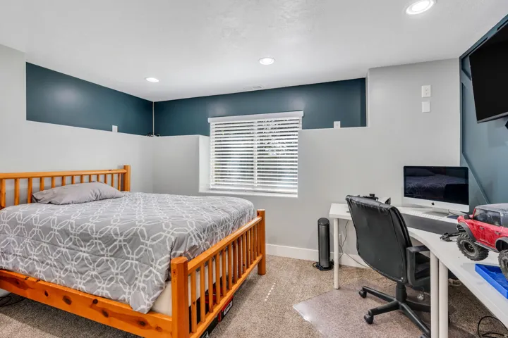 1092 N Coyote Run, Saratoga Springs, Utah 84045