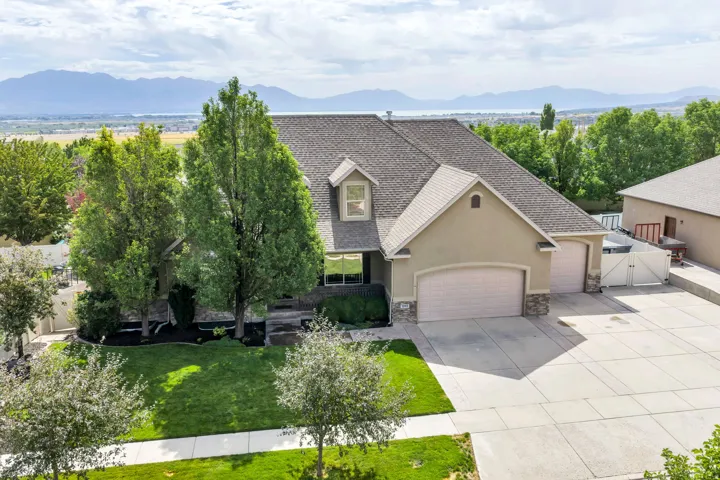 1092 N Coyote Run, Saratoga Springs, Utah 84045