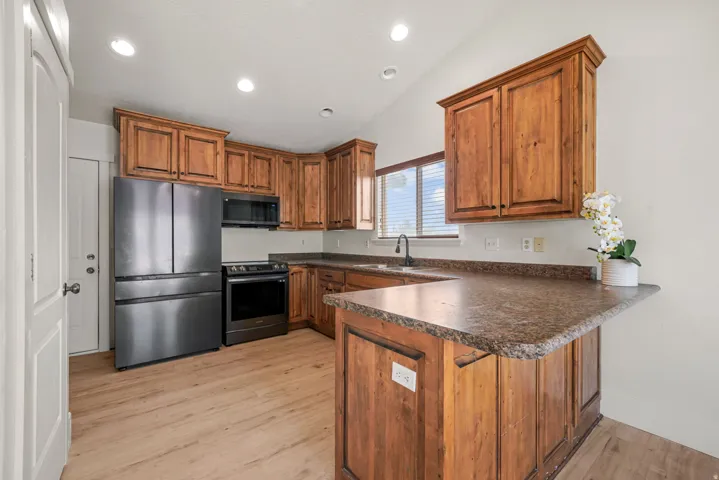 1770 W 100 S, Lehi, Utah 84043
