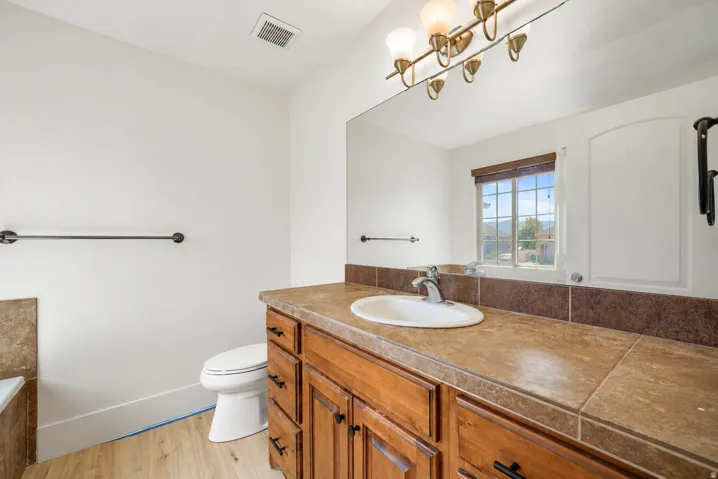 1770 W 100 S, Lehi, Utah 84043