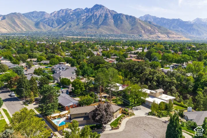 3711 S Le Corbusier Cir, Millcreek, Utah 84106