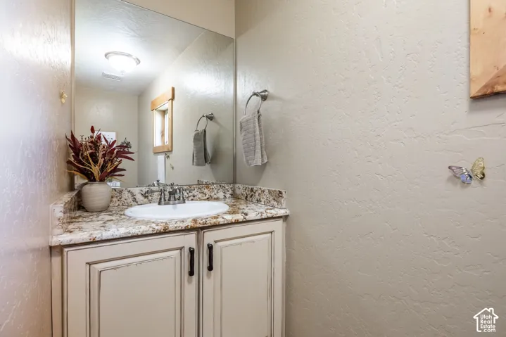 3711 S Le Corbusier Cir, Millcreek, Utah 84106