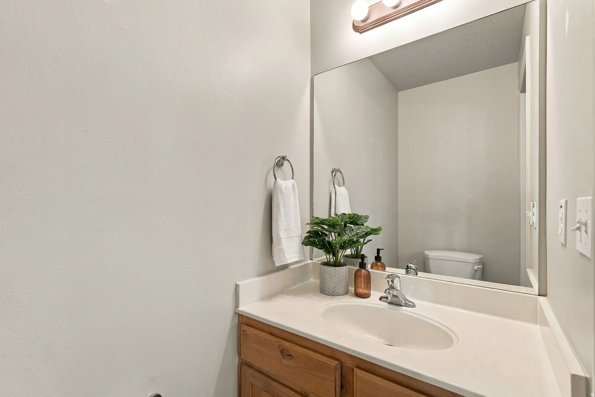 half bathroom main level