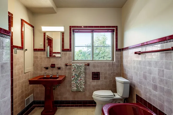 1100 S 1500 E, Salt Lake City, Utah 84105