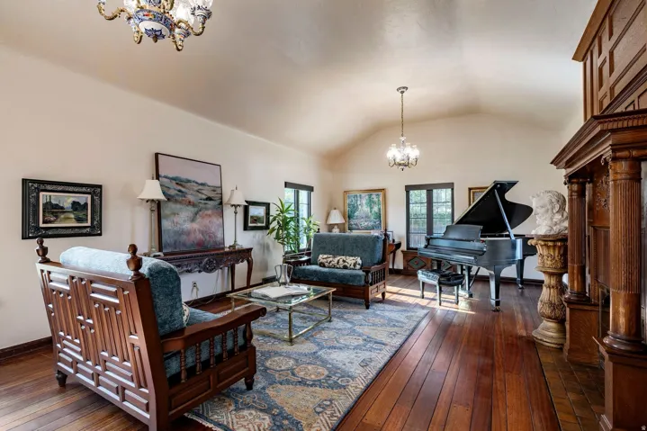 1100 S 1500 E, Salt Lake City, Utah 84105