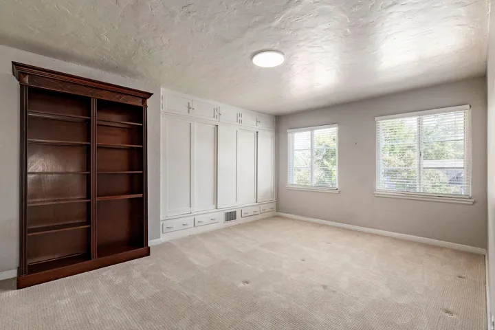 1100 S 1500 E, Salt Lake City, Utah 84105