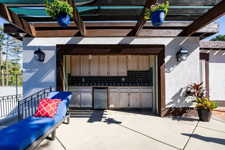 1100 S 1500 E, Salt Lake City, Utah 84105