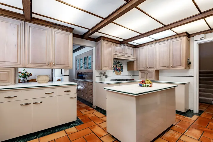 1100 S 1500 E, Salt Lake City, Utah 84105