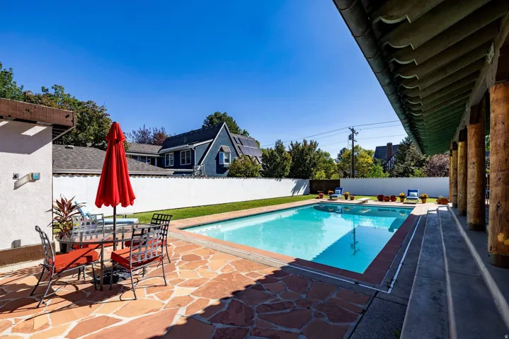 1100 S 1500 E, Salt Lake City, Utah 84105