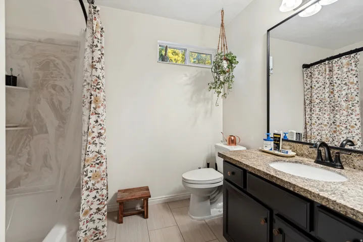Full Bathroom upstairs