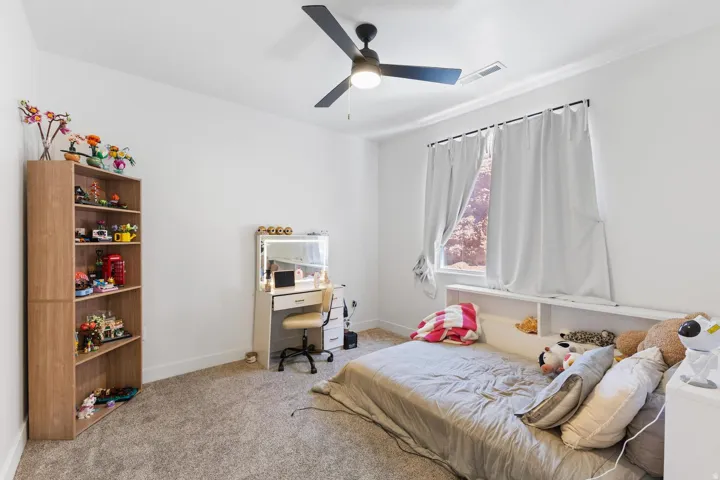 White walls with carpet flooring