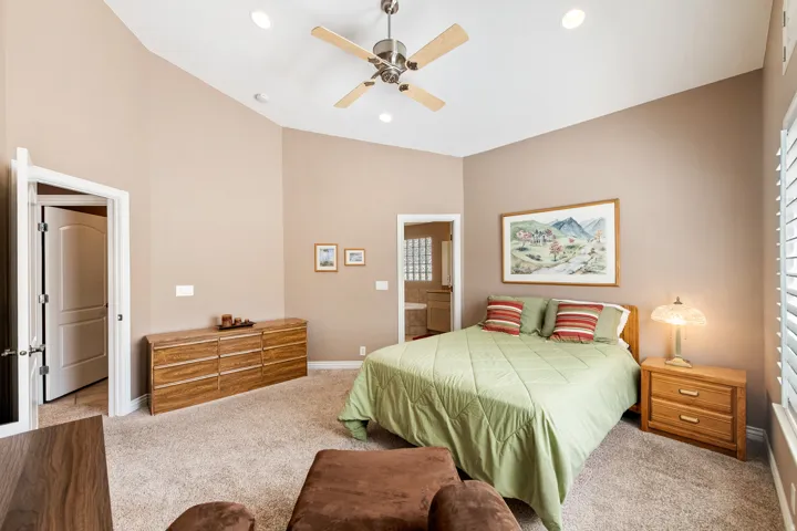 446 E Green Haven Dr, Midvale, Utah 84047