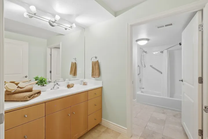 2264 E 4000 S, Holladay, Utah 84124