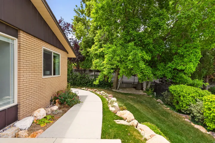2264 E 4000 S, Holladay, Utah 84124
