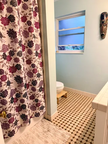 677 Upstairs Bathroom