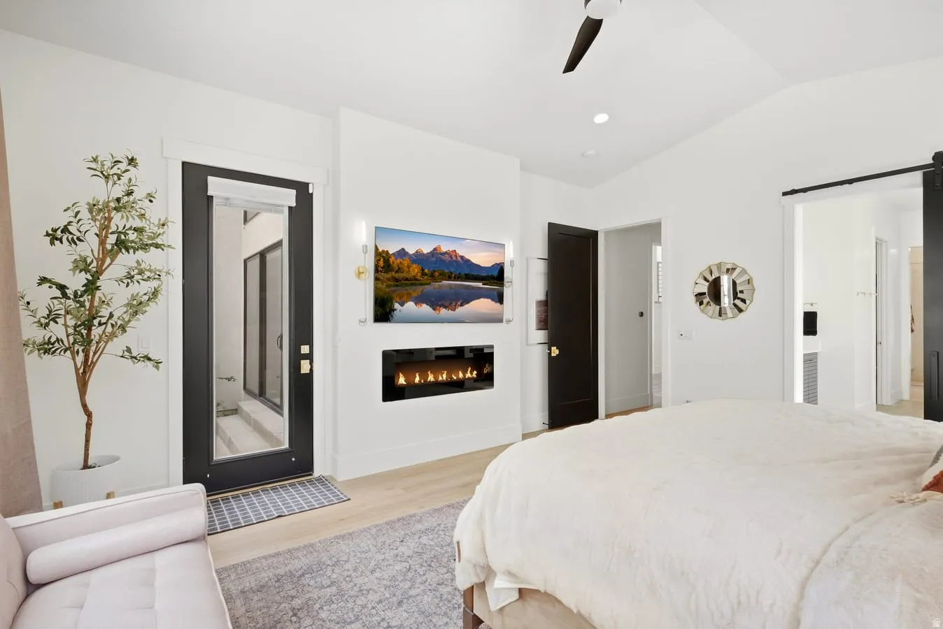 Primary Suite