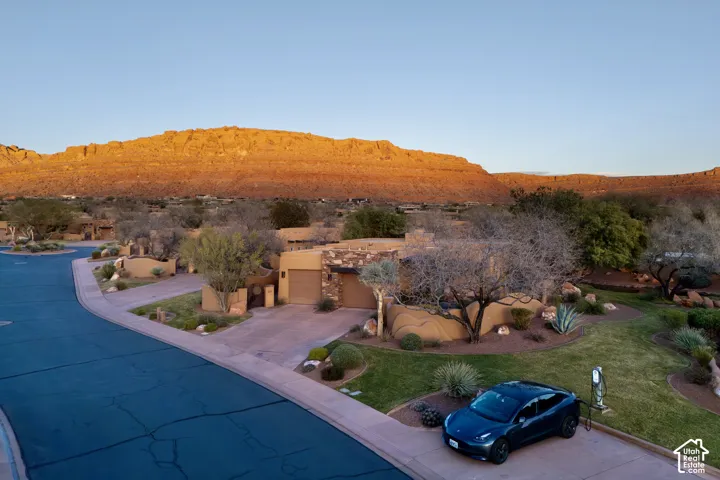 2588 W Sinagua Trl #2, St. George, Utah 84770
