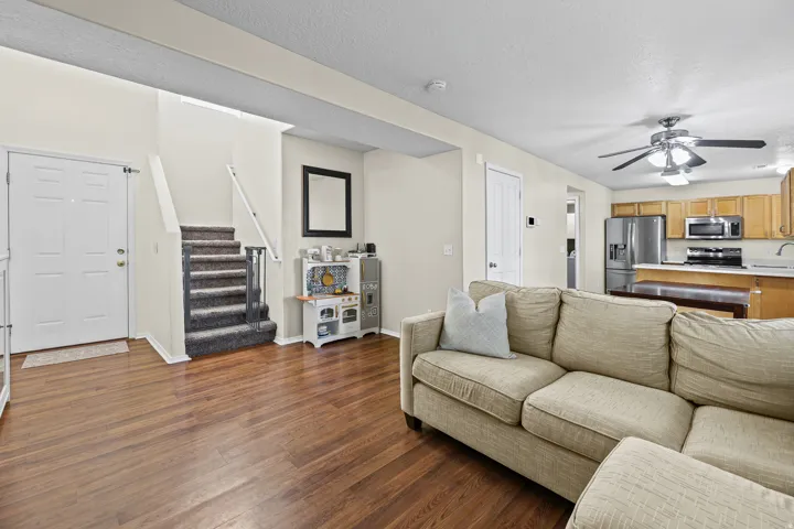 5482 Scarsborough Way, Stansbury Park, Utah 84074