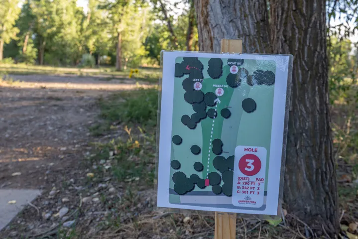 Home backs beautiful open/ green space with walking path & Urban Forrest Disc Golf Course