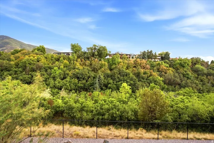 2522 E Thurston Ln, Layton, Utah 84040