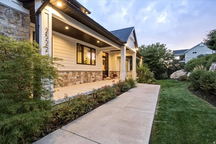 2522 E Thurston Ln, Layton, Utah 84040