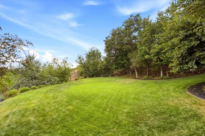 2522 E Thurston Ln, Layton, Utah 84040
