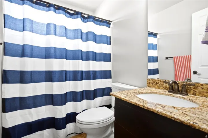 1562 N 2030 W, Clinton, Utah 84015