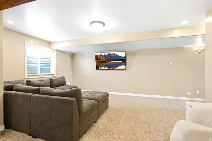 1562 N 2030 W, Clinton, Utah 84015