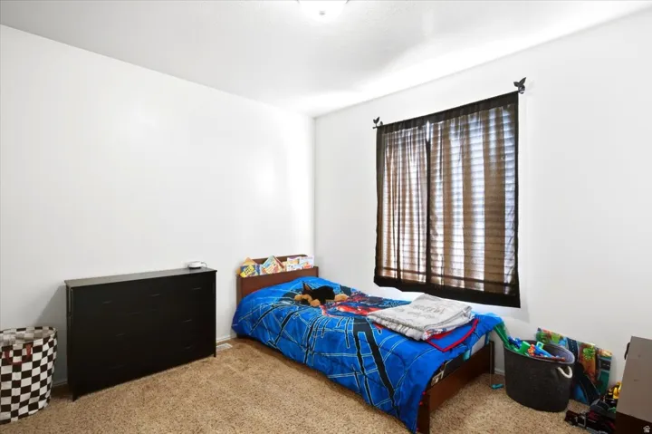 1562 N 2030 W, Clinton, Utah 84015