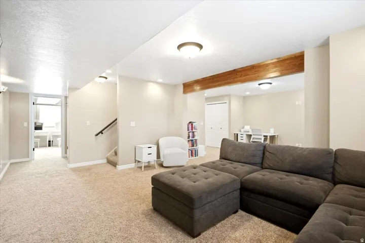 1562 N 2030 W, Clinton, Utah 84015