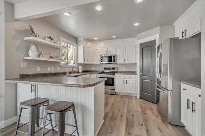 338 W Rye Dr, Saratoga Springs, Utah 84045