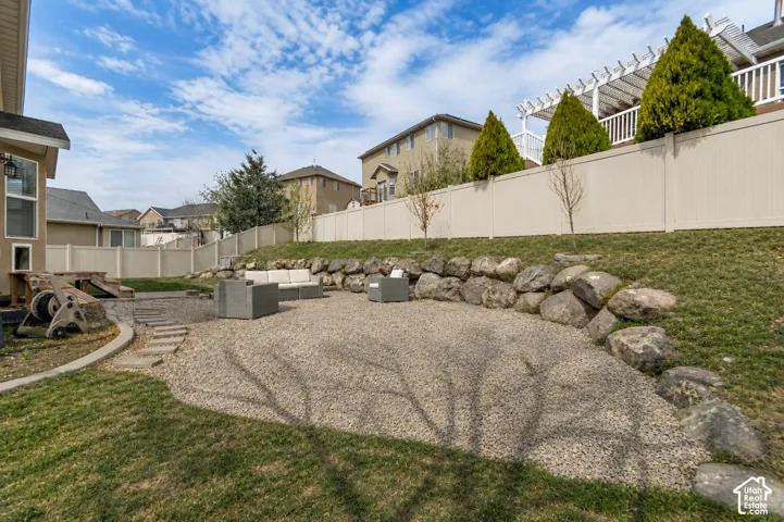 338 W Rye Dr, Saratoga Springs, Utah 84045