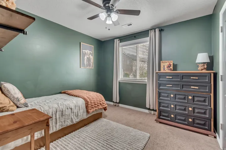 338 W Rye Dr, Saratoga Springs, Utah 84045
