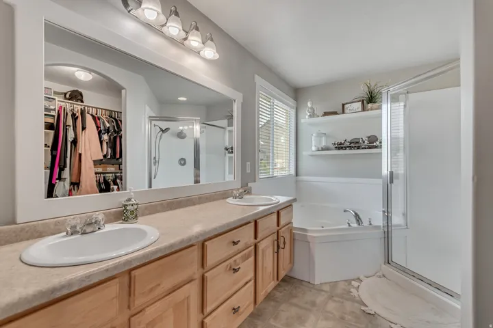 338 W Rye Dr, Saratoga Springs, Utah 84045